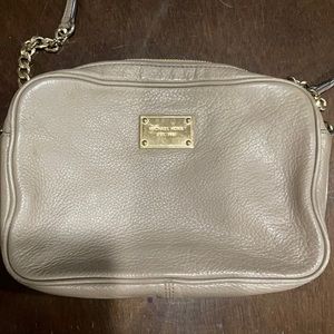 Michael Kors crossbody purse